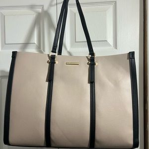 Anne Klein tote bag